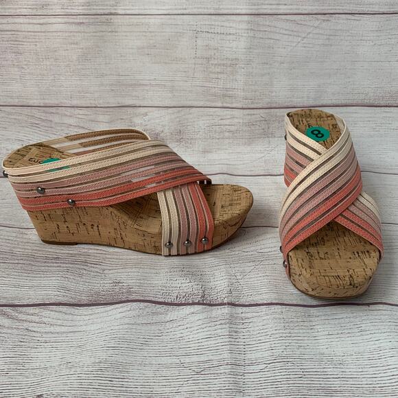 Lucky Brand Pink Ombre Sandals Cork Wedge Metal Stud Detail LP Mykayla Size 8 - Picture 1 of 10